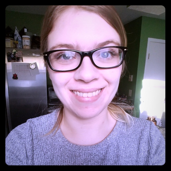 Meet your Posher, Fiona - Picture 1 of 1